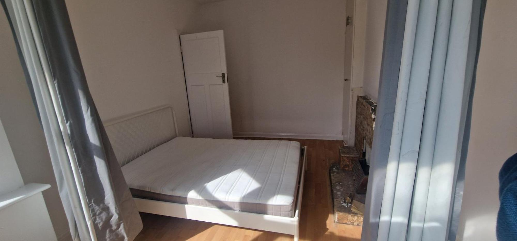 Ritz Place 3 Northolt  المظهر الخارجي الصورة